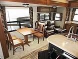 2016 Highland Ridge RV Roamer Photo #11