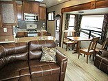 2016 Highland Ridge RV Roamer Photo #13