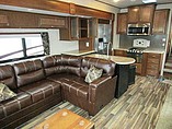 2016 Highland Ridge RV Roamer Photo #15