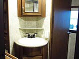 2016 Highland Ridge RV Roamer Photo #28