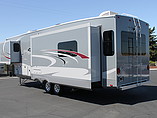2016 Highland Ridge RV Roamer Photo #4