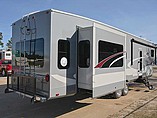 2016 Highland Ridge RV Roamer Photo #3