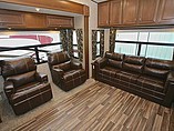2016 Highland Ridge RV Roamer Photo #19