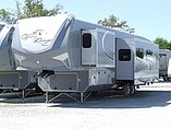 16 Highland Ridge RV Roamer