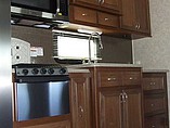 2016 Highland Ridge RV Roamer Photo #8