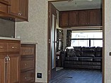 2016 Highland Ridge RV Roamer Photo #9