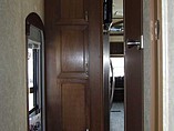 2016 Highland Ridge RV Roamer Photo #35