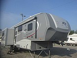 15 Highland Ridge RV Roamer