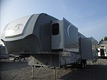 2015 Highland Ridge RV Roamer Photo #2
