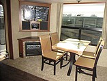 2015 Highland Ridge RV Roamer Photo #9
