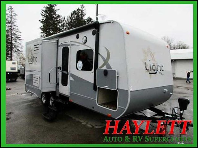 16 Highland Ridge RV Light