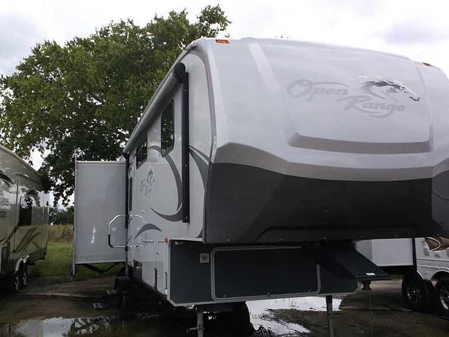 09 Highland Ridge RV Open Range