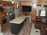 2016 Highland Ridge RV Roamer Photo #8