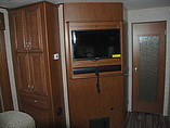 2016 Highland Ridge RV Roamer Photo #15