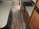 2016 Highland Ridge RV Roamer Photo #17