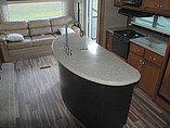 2016 Highland Ridge RV Roamer Photo #19