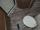 2016 Highland Ridge RV Roamer Photo #28