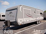 2016 Highland Ridge RV Roamer Photo #3