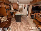 2016 Highland Ridge RV Roamer Photo #11