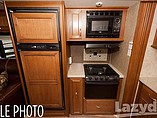 2016 Highland Ridge RV Roamer Photo #18