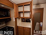 2016 Highland Ridge RV Roamer Photo #27