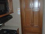 2016 Highland Ridge RV Roamer Photo #13