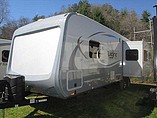 2015 Highland Ridge RV The Light Photo #2