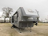 15 Highland Ridge RV The Light