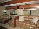 2015 Highland Ridge RV The Light Photo #9