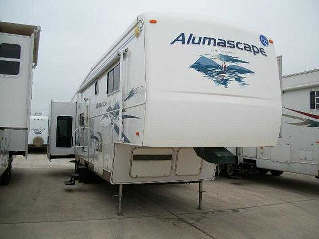 2006 Holiday Rambler Alumascape Photo