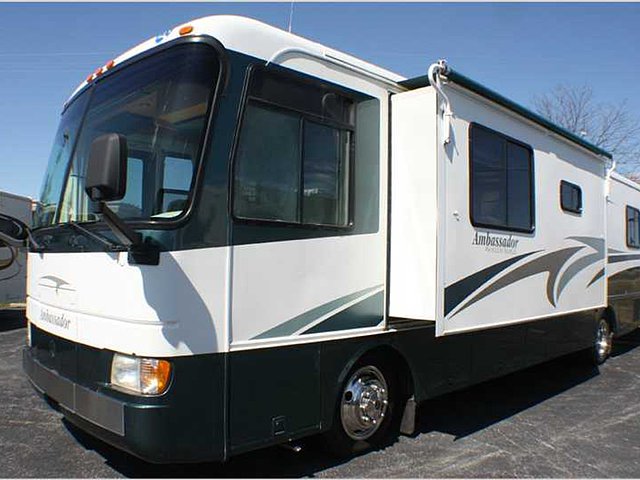 2001 Holiday Rambler Ambassador Photo