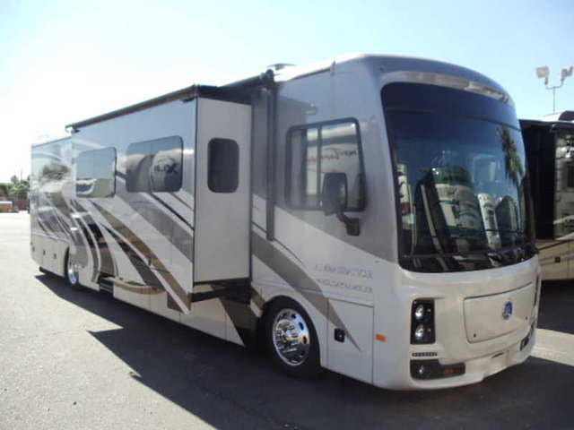 2015 Holiday Rambler Ambassador Photo