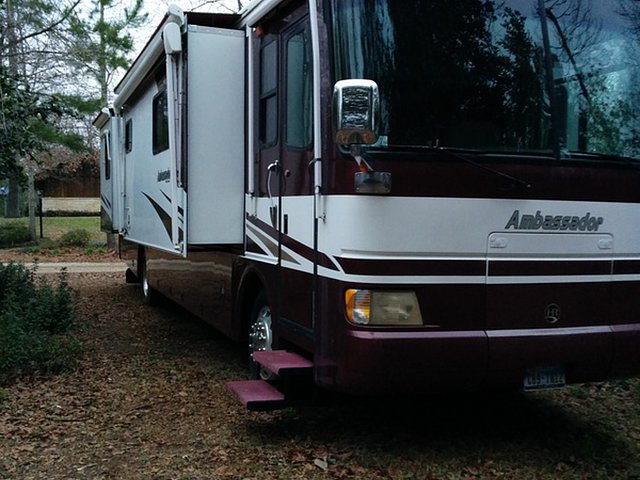 2004 Holiday Rambler Ambassador Photo