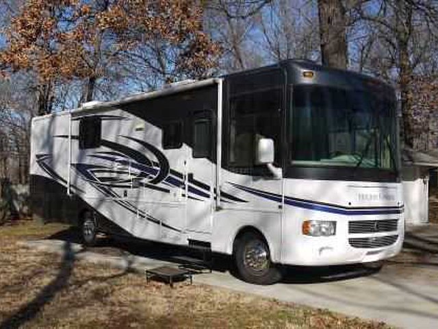 2009 Holiday Rambler Arista Photo