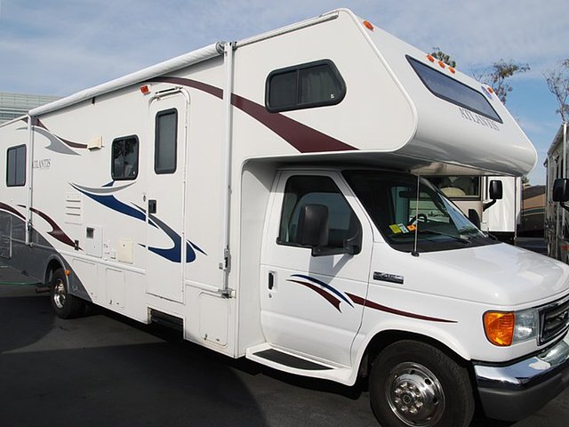 2007 Holiday Rambler Atlantis Photo