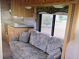 2001 Holiday Rambler Endeavor Photo #6
