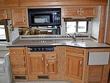 2004 Holiday Rambler Endeavor Photo #9
