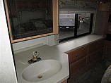 2002 Holiday Rambler Endeavor Photo #11