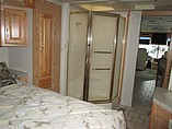 2002 Holiday Rambler Endeavor Photo #12