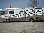 2001 Holiday Rambler Endeavor Photo #4