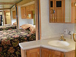 2001 Holiday Rambler Endeavor Photo #45
