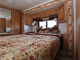 2001 Holiday Rambler Endeavor Photo #4