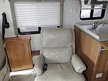 2002 Holiday Rambler Endeavor Photo #12