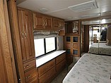 2002 Holiday Rambler Endeavor Photo #26