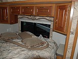 2002 Holiday Rambler Endeavor Photo #11
