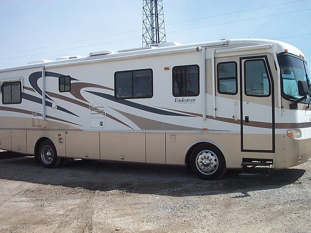 2001 Holiday Rambler Endeavor Photo