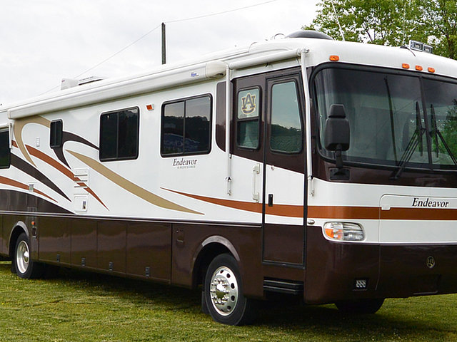 2001 Holiday Rambler Endeavor Photo