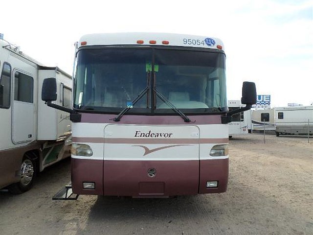 2000 Holiday Rambler Endeavor Photo