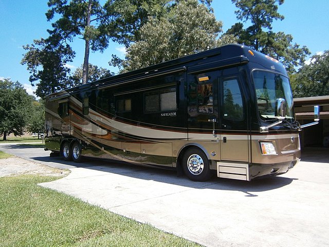 08 Holiday Rambler Navigator