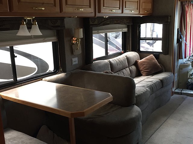 2006 Holiday Rambler Neptune Photo